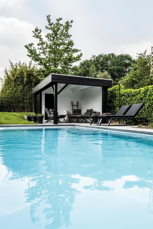 Guesthouse Max Zwijndrecht Bagian luar foto